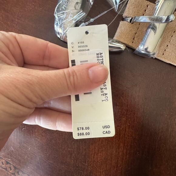 New Anthropologie Vintage Western Belt Silver accents Cream Leather Size Medium - Picture 8 of 8